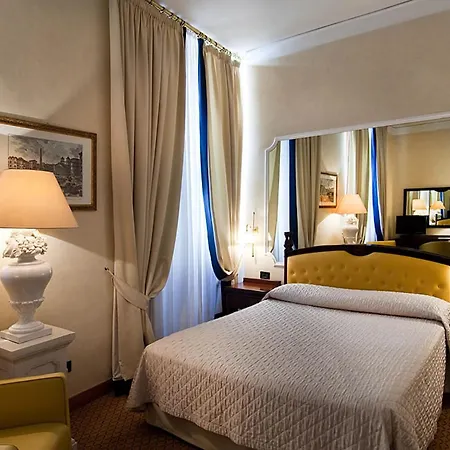 Colonna Palace 4* Rome