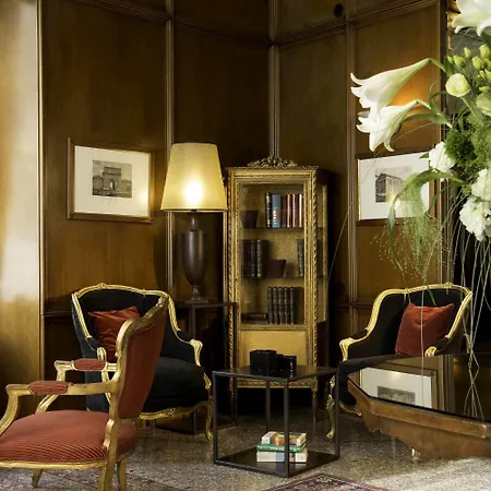 Colonna Palace Hotel 4*