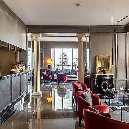 Hotel Colonna Palace