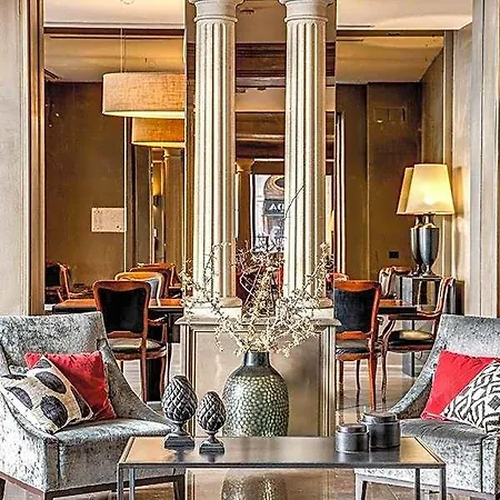 Colonna Palace Hotel