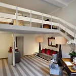 Colonna Palace Hotel