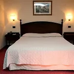 Colonna Palace Hotel