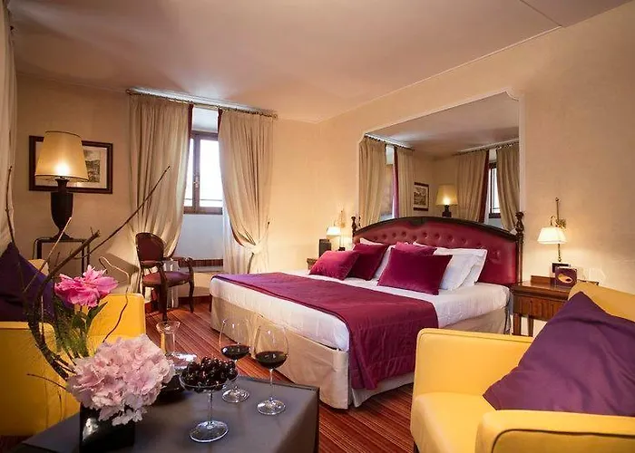 Colonna Palace 4*