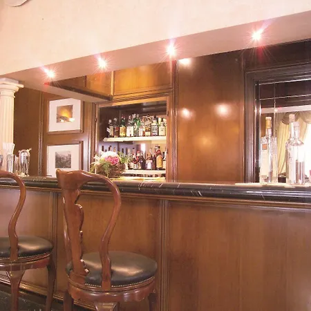 Colonna Palace Hotel Rzym